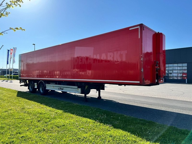 Fliegl SZS 350 Gesloten oplegger 2 Axle / / drum brakes - Closed box semi-trailer: picture 3 Fliegl SZS 350 Gesloten oplegger 2 Axle / / drum brakes - Closed box semi-trailer: picture 3