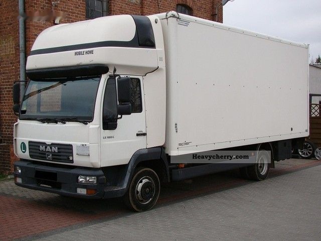 MAN LE 8-180 - Curtainsider truck: picture 5 MAN LE 8-180 - Curtainsider truck: picture 5