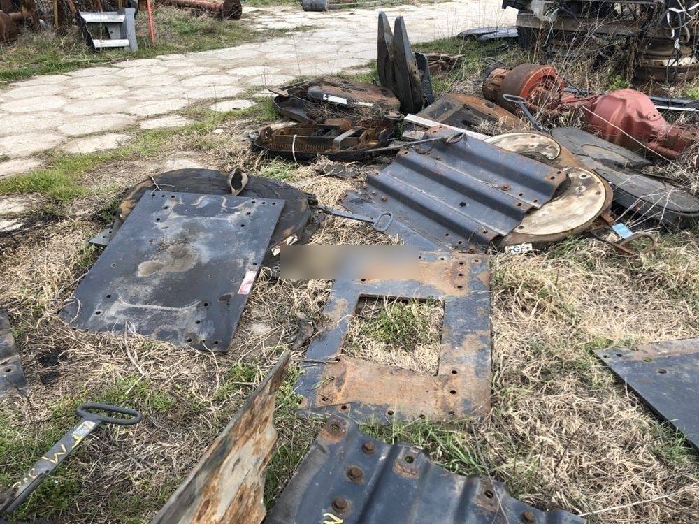 Placa inaltatoare cupla camion   Volvo Scania Renault Man Daf truck - Fifth wheel coupling for Truck: picture 2 Placa inaltatoare cupla camion   Volvo Scania Renault Man Daf truck - Fifth wheel coupling for Truck: picture 2