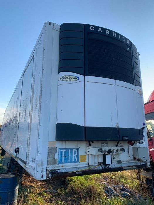 Semiremorci Frigorifice Dube Thermoking Ca - Refrigerator semi-trailer: picture 2 Semiremorci Frigorifice Dube Thermoking Ca - Refrigerator semi-trailer: picture 2