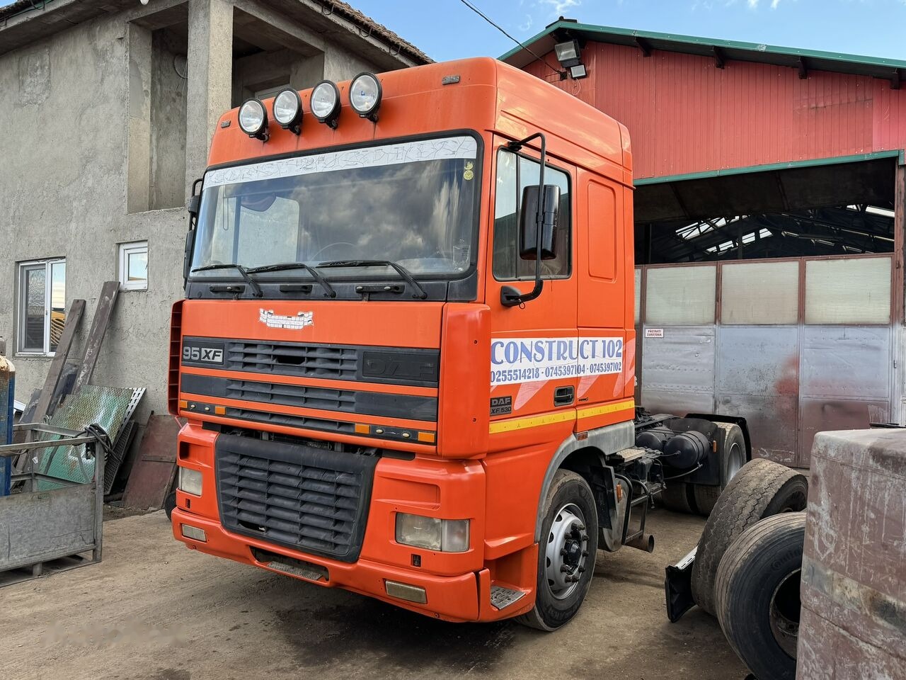 DAF XF 95 530 Euro 3 EXPORT Retarder - Tractor unit: picture 2 DAF XF 95 530 Euro 3 EXPORT Retarder - Tractor unit: picture 2