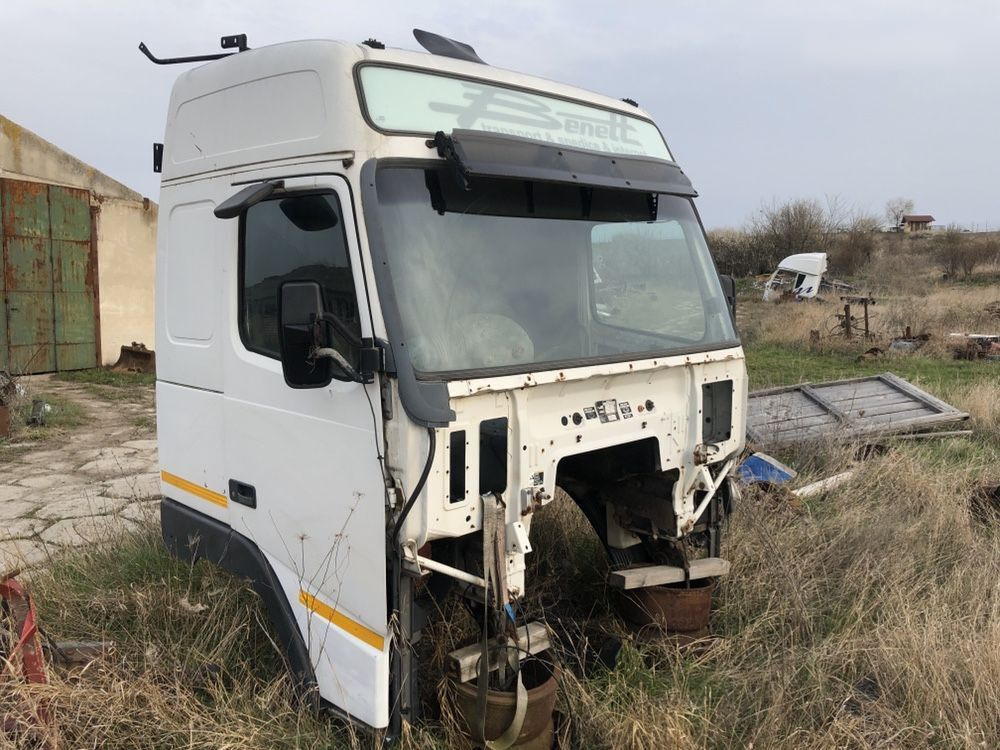 Volvo FH 12 truck - Cab for Truck: picture 3 Volvo FH 12 truck - Cab for Truck: picture 3