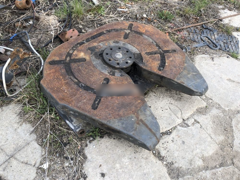 Volvo Man Mercedes Renault DAF truck - Fifth wheel coupling for Truck: picture 3 Volvo Man Mercedes Renault DAF truck - Fifth wheel coupling for Truck: picture 3