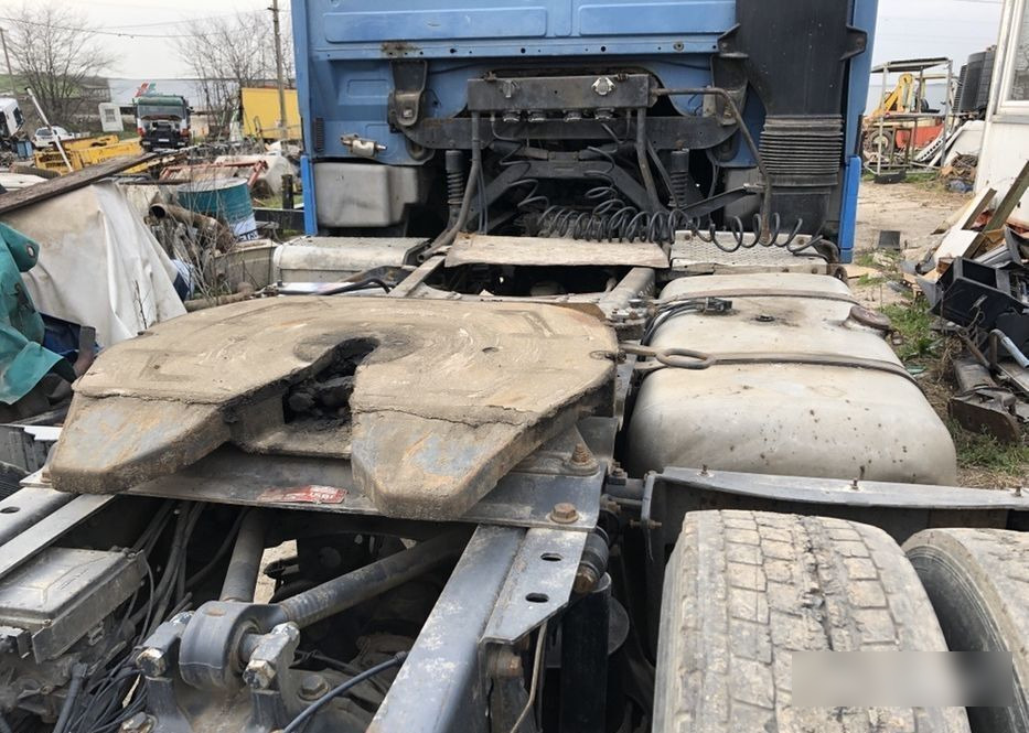 Volvo Scania Renault Man Daf truck - Fifth wheel coupling for Truck: picture 1 Volvo Scania Renault Man Daf truck - Fifth wheel coupling for Truck: picture 1