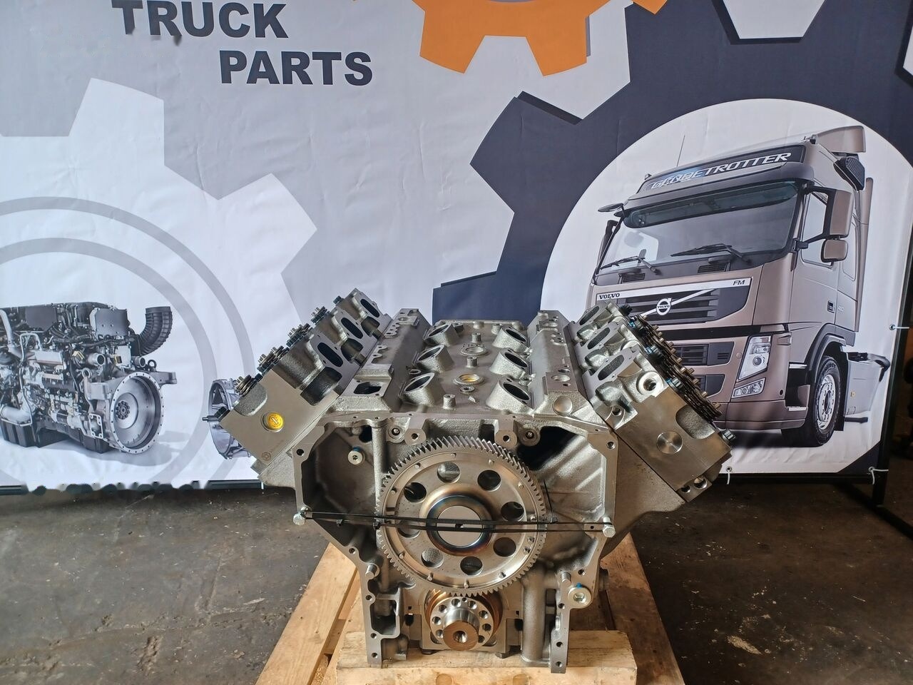 .V/3   Mercedes-Benz truck - Cylinder block for Truck: picture 2 .V/3   Mercedes-Benz truck - Cylinder block for Truck: picture 2