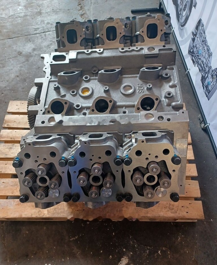 .V/3   Mercedes-Benz truck - Cylinder block for Truck: picture 5 .V/3   Mercedes-Benz truck - Cylinder block for Truck: picture 5