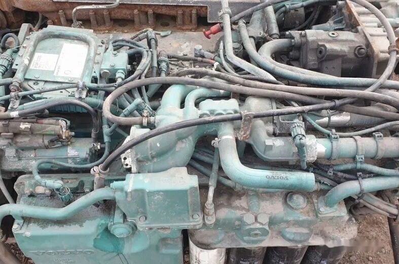 Volvo DH12D , DH12 D for commercial vehicle - Engine for Van: picture 2 Volvo DH12D , DH12 D for commercial vehicle - Engine for Van: picture 2
