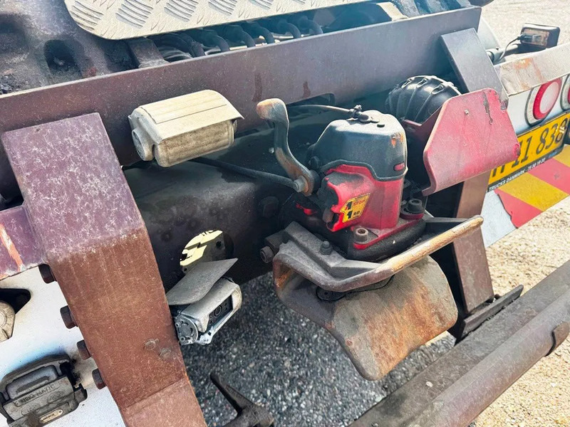 DAF XF 530 Hoglift with knæk arm. on lease DAF XF 530 Hoglift with knæk arm.: picture 8 DAF XF 530 Hoglift with knæk arm. on lease DAF XF 530 Hoglift with knæk arm.: picture 8