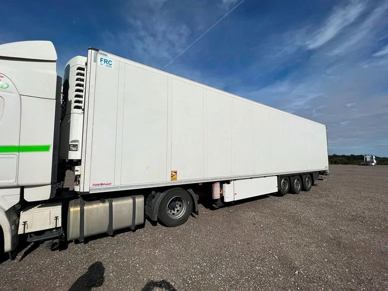Schmitz Cargobull Dobbelt stock and lift flowers measure - Refrigerator semi-trailer: picture 5 Schmitz Cargobull Dobbelt stock and lift flowers measure - Refrigerator semi-trailer: picture 5