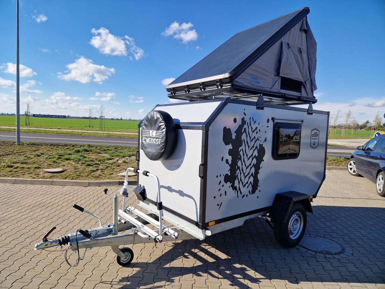 NOWA Przyczepa Wyprawowa Turystyczna Off-ROAD Everest MT-CAMP 2025 - Caravan: picture 1 NOWA Przyczepa Wyprawowa Turystyczna Off-ROAD Everest MT-CAMP 2025 - Caravan: picture 1
