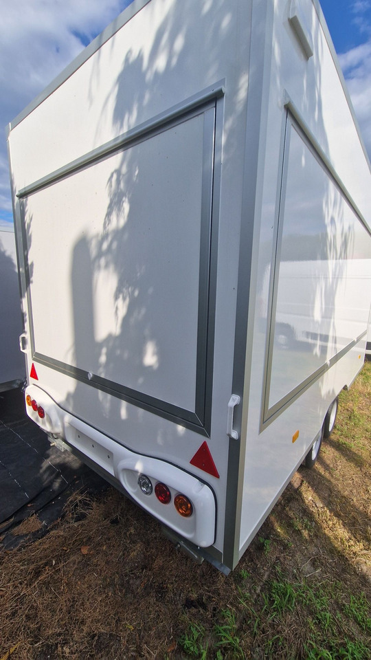 Przyczepa Gastronomiczna Handlowa FoodTruck - Vending trailer: picture 3 Przyczepa Gastronomiczna Handlowa FoodTruck - Vending trailer: picture 3