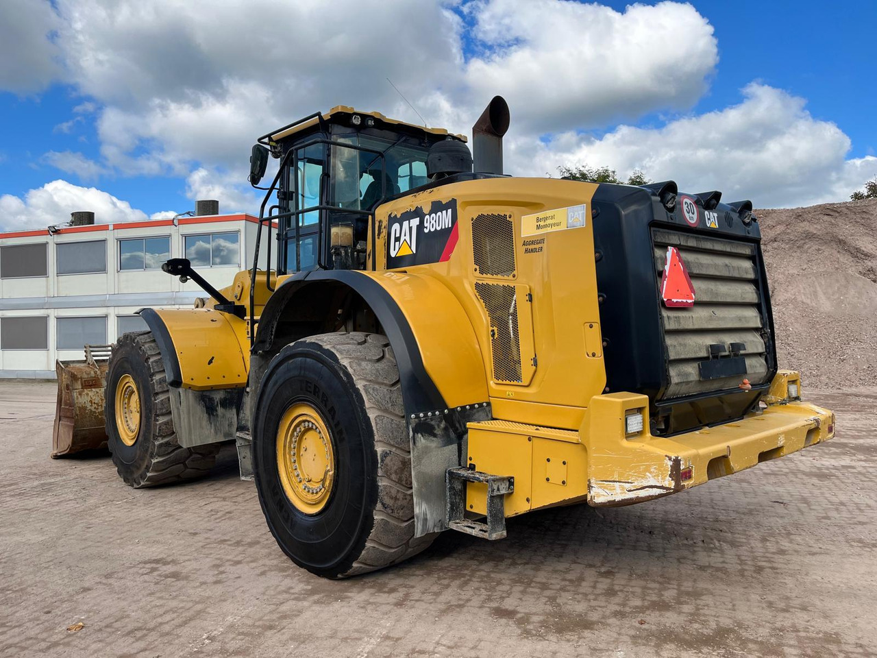 Caterpillar 980M - Wheel loader: picture 3 Caterpillar 980M - Wheel loader: picture 3