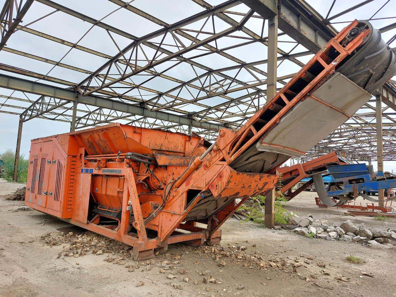 FORUS BZ381 - Wood chipper: picture 3 FORUS BZ381 - Wood chipper: picture 3