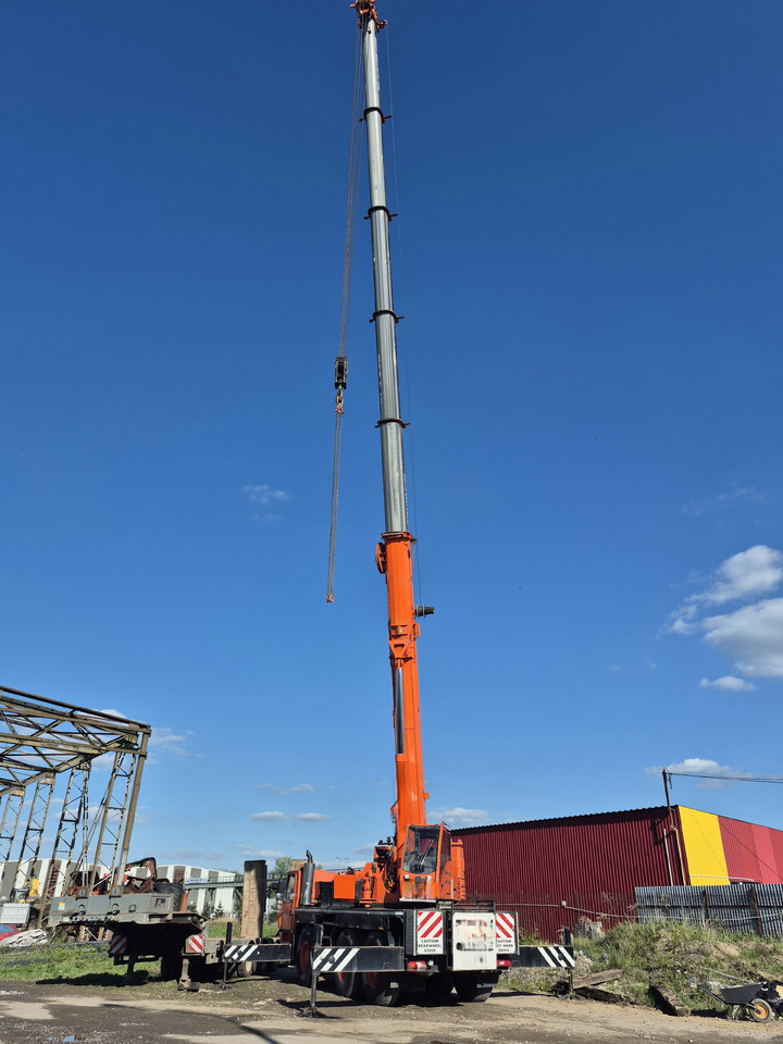 Mobile crane GROVE GMK3055: picture 8