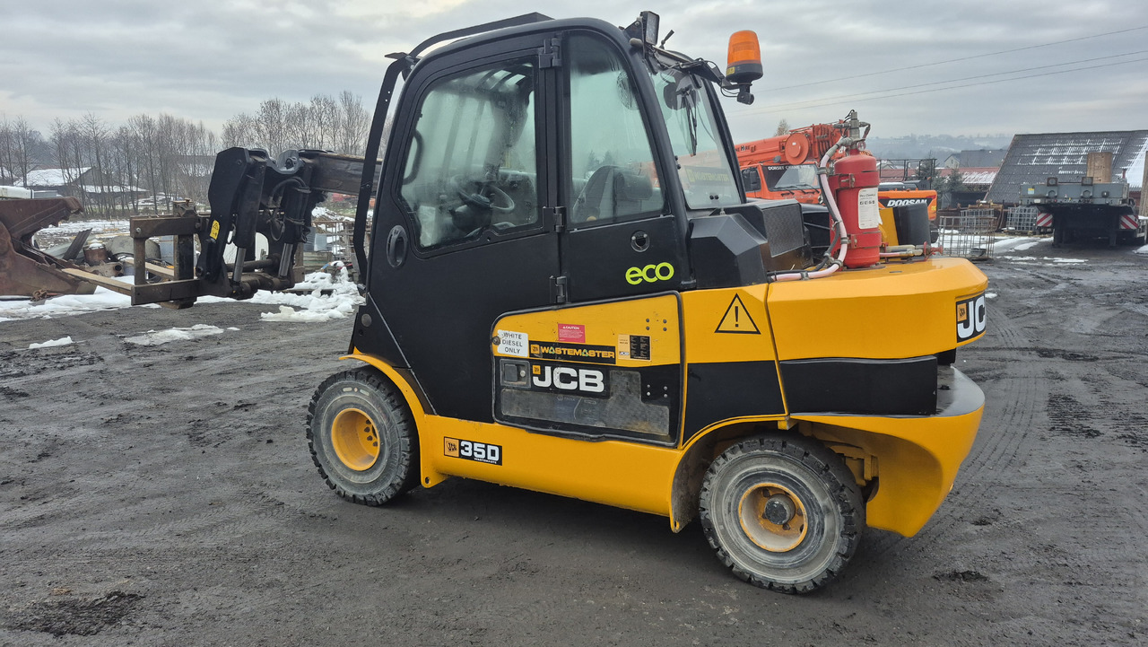 JCB TLT35D 2WD WM - Diesel forklift: picture 3 JCB TLT35D 2WD WM - Diesel forklift: picture 3