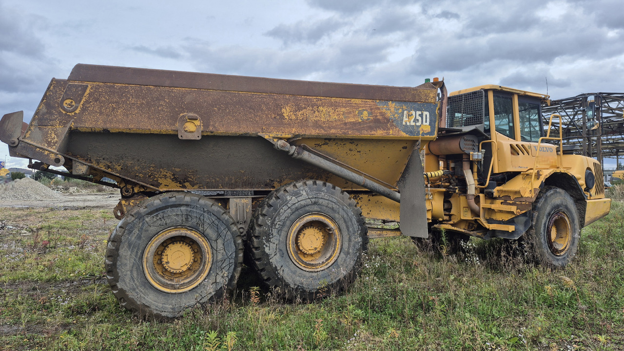 Articulated dumper VOLVO A25D: picture 8 Articulated dumper VOLVO A25D: picture 8