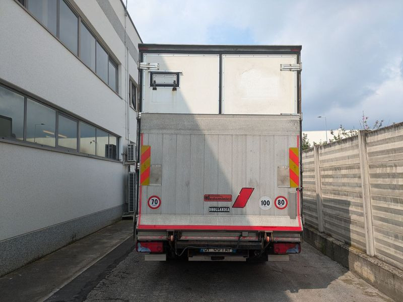 Camion cassone coibentato MAN MAN TGL 7.180 - Box truck: picture 2 Camion cassone coibentato MAN MAN TGL 7.180 - Box truck: picture 2