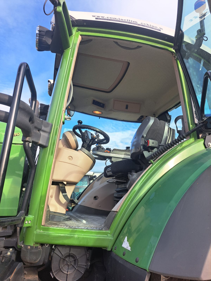 FENDT 828 - Farm tractor: picture 4 FENDT 828 - Farm tractor: picture 4