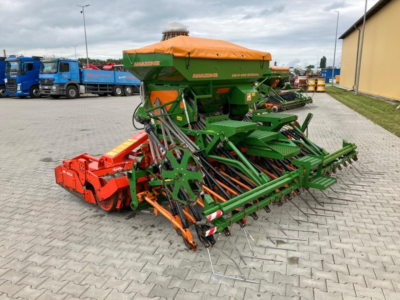 Amazone AD P403 + HR 4004 - Combine seed drill: picture 2 Amazone AD P403 + HR 4004 - Combine seed drill: picture 2