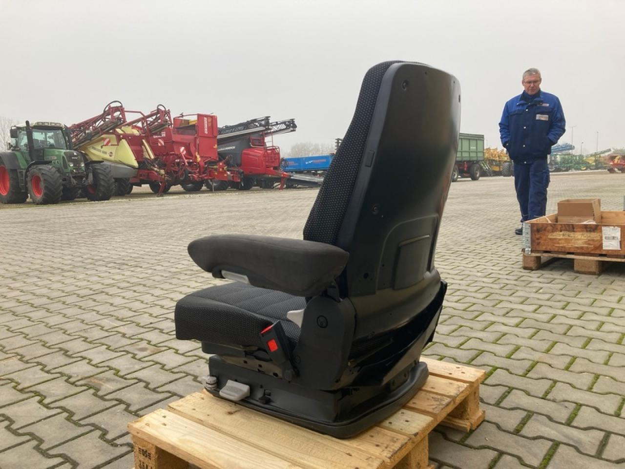 GRAMMER SITZ FENDT IDEAL - Seat for Agricultural machinery: picture 3 GRAMMER SITZ FENDT IDEAL - Seat for Agricultural machinery: picture 3