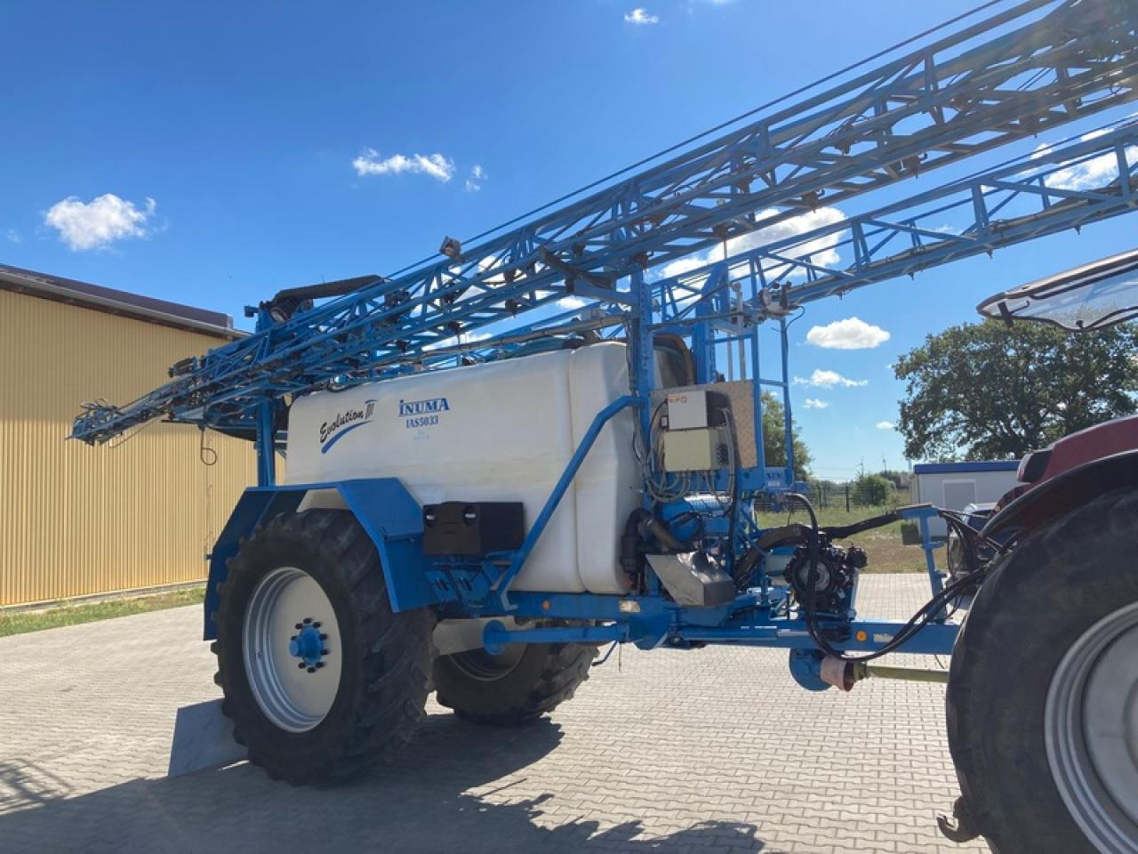 Inuma IAS 5033 - Trailed sprayer: picture 5 Inuma IAS 5033 - Trailed sprayer: picture 5