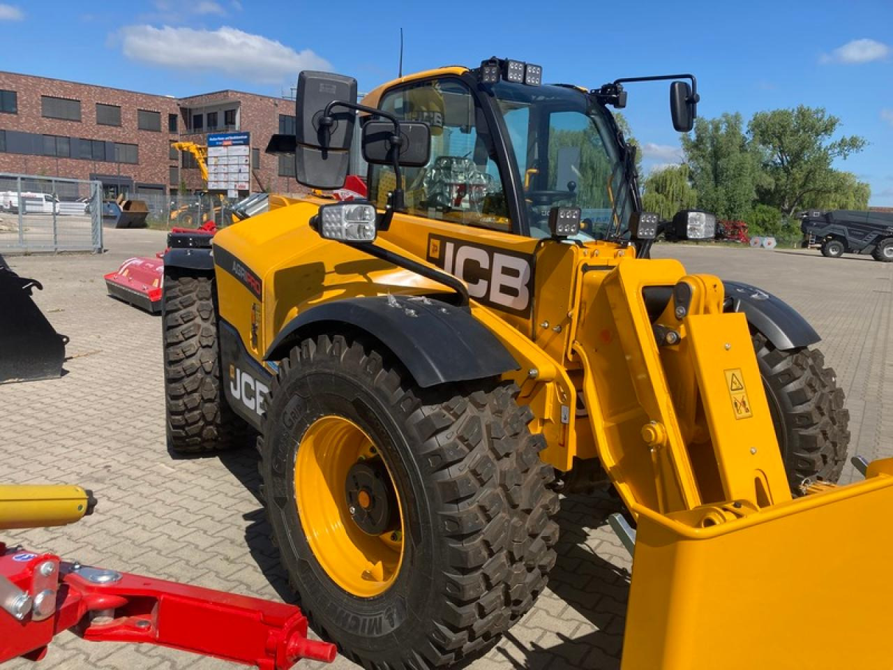 JCB 542-70 - Telescopic handler: picture 2 JCB 542-70 - Telescopic handler: picture 2