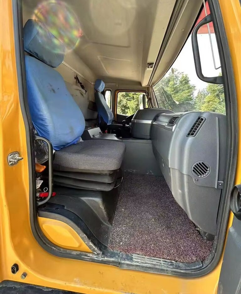 Sany Hot sale new model used Sany Heavy Industry STC550 55 ton truck - Mobile crane: picture 5 Sany Hot sale new model used Sany Heavy Industry STC550 55 ton truck - Mobile crane: picture 5