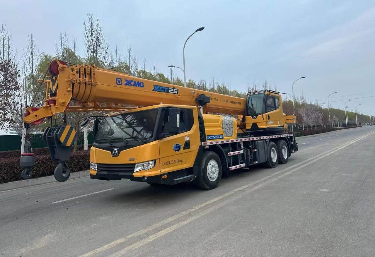 XCMG XCT25 - Mobile crane: picture 2 XCMG XCT25 - Mobile crane: picture 2