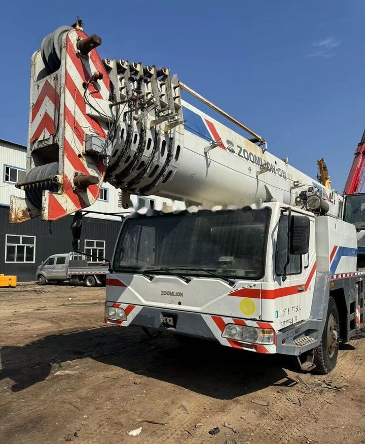 Zoomlion QY130V ZTC1300V ZTC1000V QY100V - Mobile crane: picture 3 Zoomlion QY130V ZTC1300V ZTC1000V QY100V - Mobile crane: picture 3