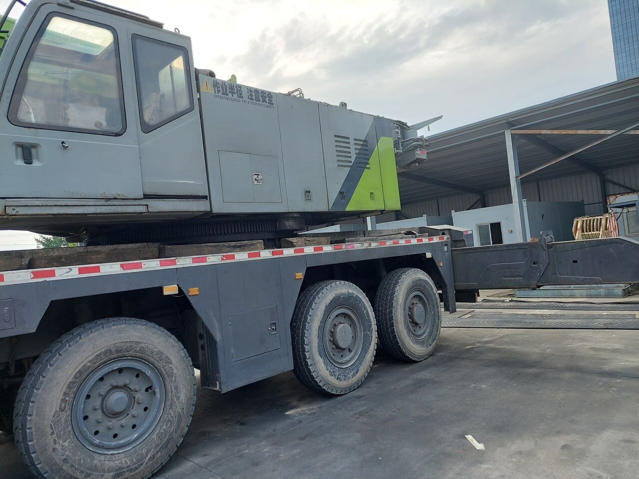 Zoomlion ZAT2200V ZAT2600V 260 220 250 400 - Mobile crane: picture 2 Zoomlion ZAT2200V ZAT2600V 260 220 250 400 - Mobile crane: picture 2
