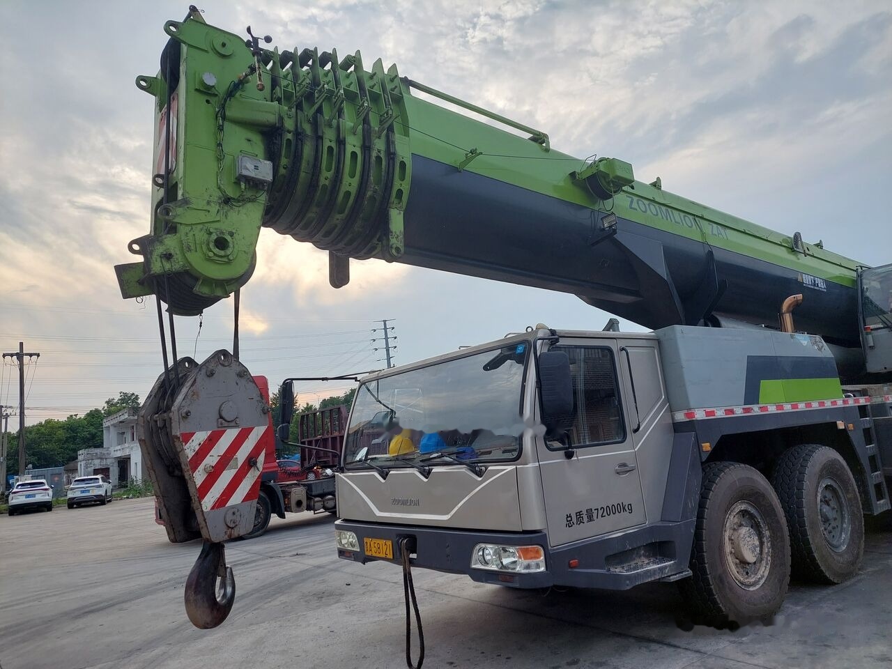 Zoomlion ZAT2600V 260T 260ton 220t 220ton - Mobile crane: picture 1 Zoomlion ZAT2600V 260T 260ton 220t 220ton - Mobile crane: picture 1