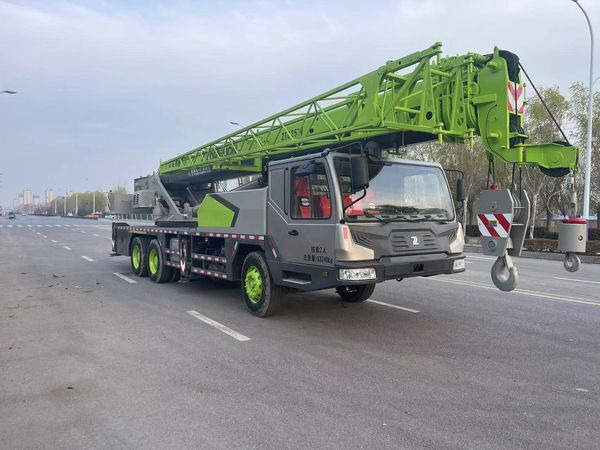 Zoomlion Zoomlion ZTC251V 25 Ton High Quality Mobile Hydraulic Truck Cran - Mobile crane: picture 1 Zoomlion Zoomlion ZTC251V 25 Ton High Quality Mobile Hydraulic Truck Cran - Mobile crane: picture 1