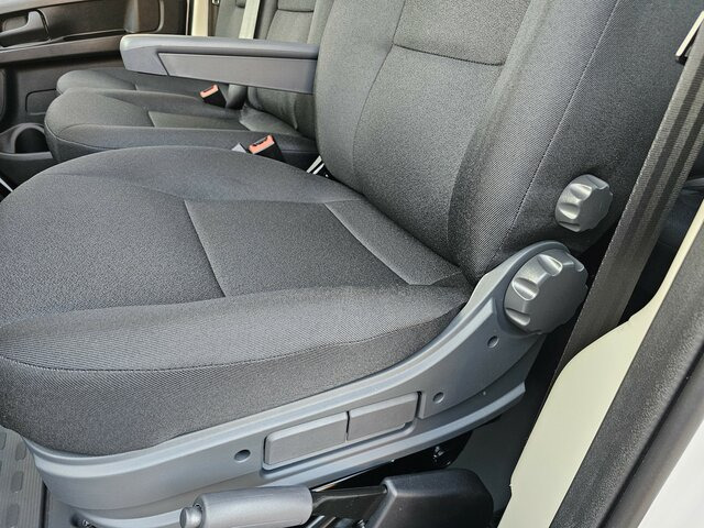 FIAT Ducato MAXI Serie10-9.2 2025 DOKA Kipper AHK... - Tipper van, Combi van: picture 4 FIAT Ducato MAXI Serie10-9.2 2025 DOKA Kipper AHK... - Tipper van, Combi van: picture 4