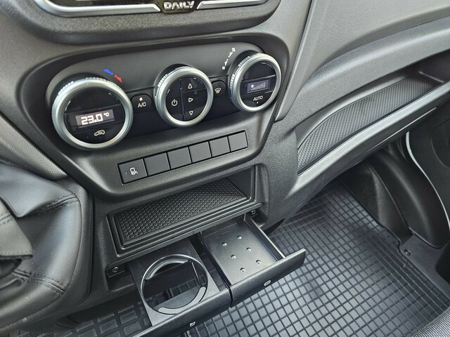 New Box van IVECO Daily 35S18 3.0 Koffer LBW Bär ACC LED sofort!: picture 11