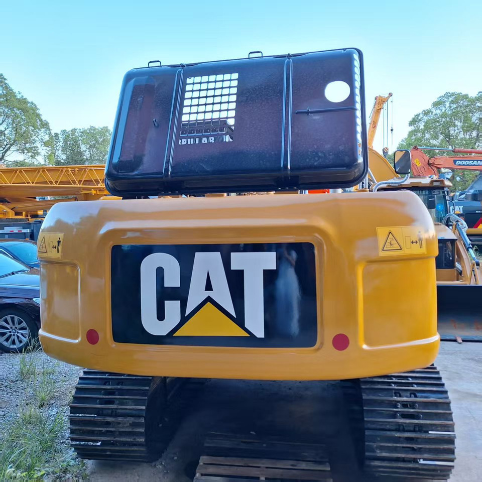 CAT 320D2L Excavator - Crawler excavator: picture 4 CAT 320D2L Excavator - Crawler excavator: picture 4