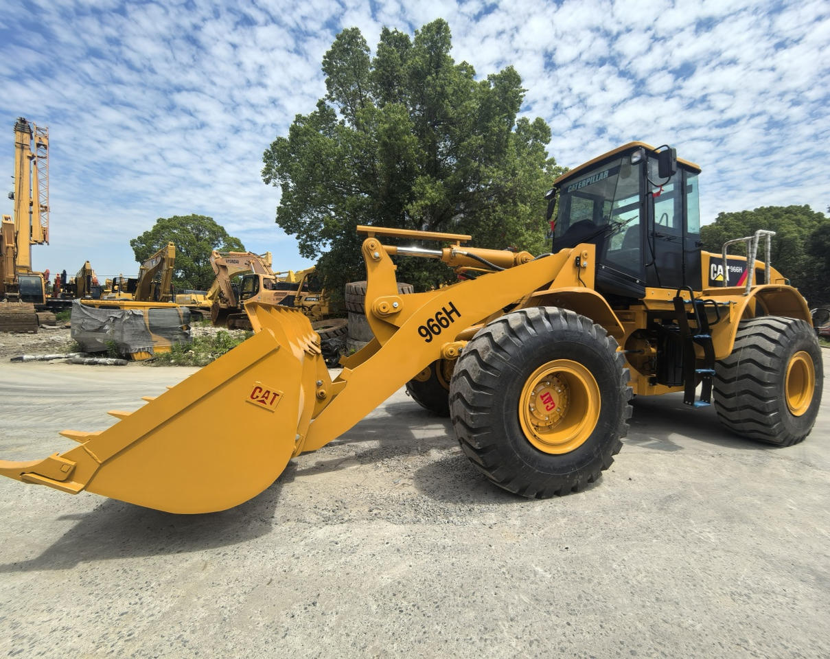 CAT 966H wheel loader - Wheel loader: picture 2 CAT 966H wheel loader - Wheel loader: picture 2
