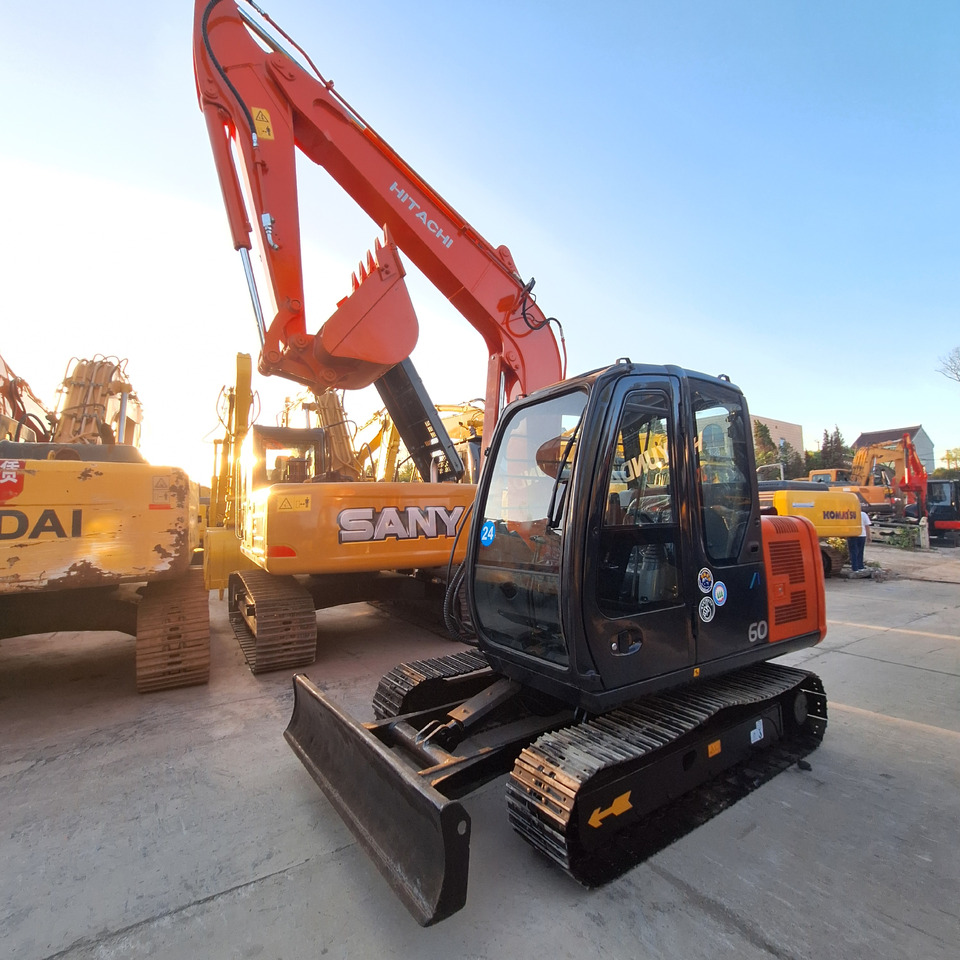 Hitachi ZX60 Excavator - Crawler excavator: picture 5 Hitachi ZX60 Excavator - Crawler excavator: picture 5