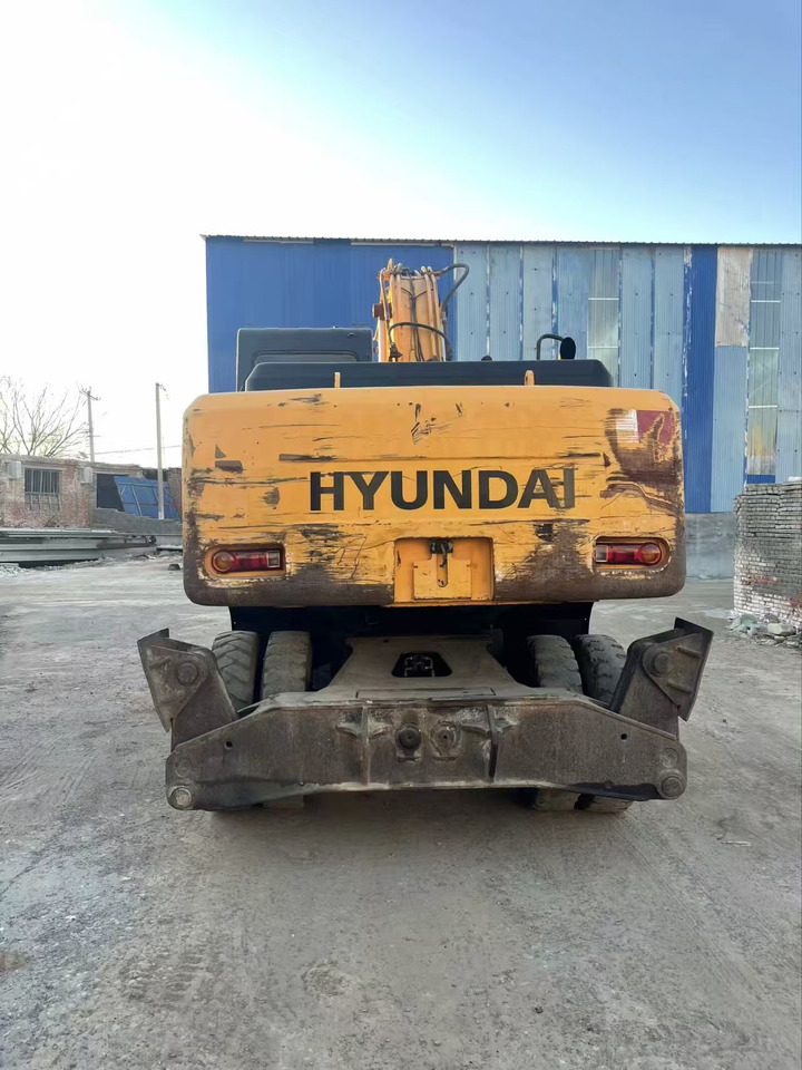 Hyundai 210w-7 wheel excavator - Wheel excavator: picture 4 Hyundai 210w-7 wheel excavator - Wheel excavator: picture 4