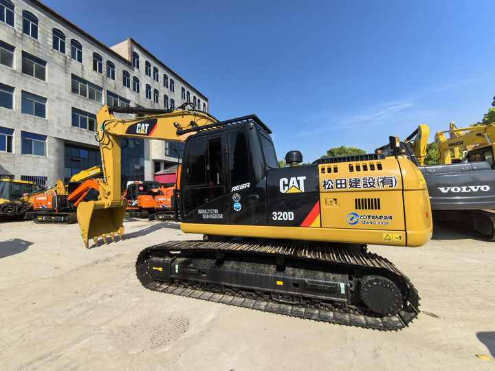 Japan original good condition used caterpillar cat320d excavator second hand cat 320d digger for sale - Crawler excavator: picture 4 Japan original good condition used caterpillar cat320d excavator second hand cat 320d digger for sale - Crawler excavator: picture 4