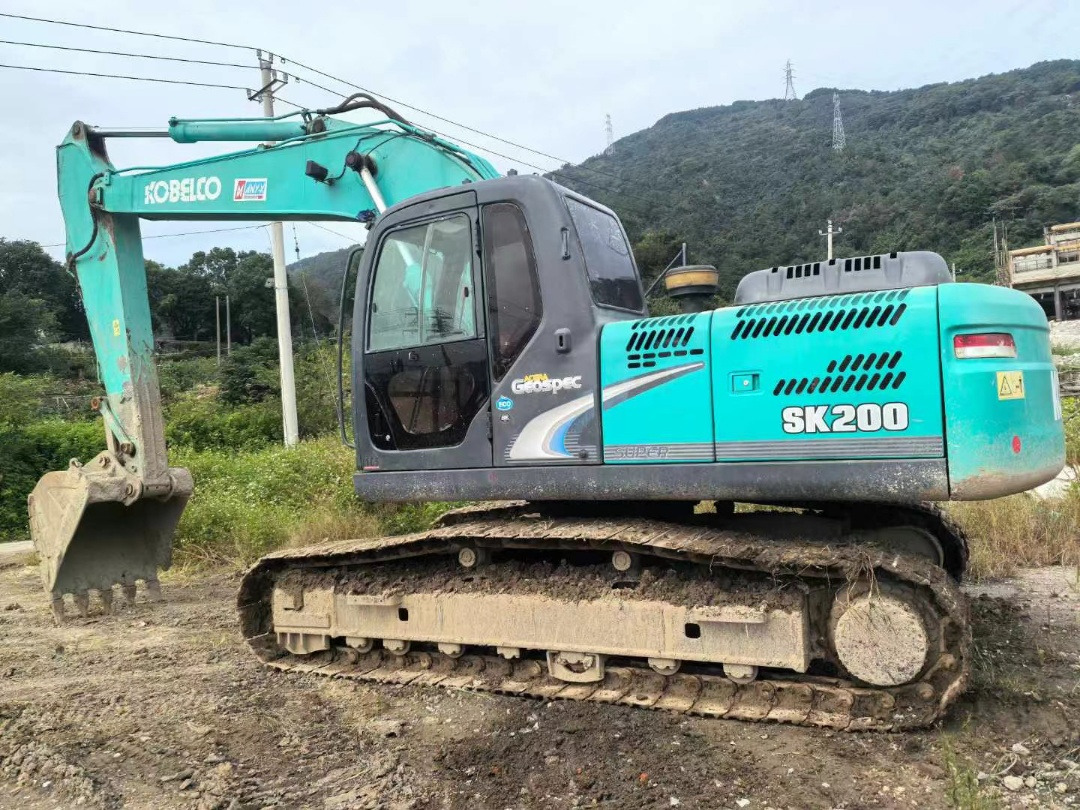 Kobelco SK200-8 Excavator - Crawler excavator: picture 2 Kobelco SK200-8 Excavator - Crawler excavator: picture 2