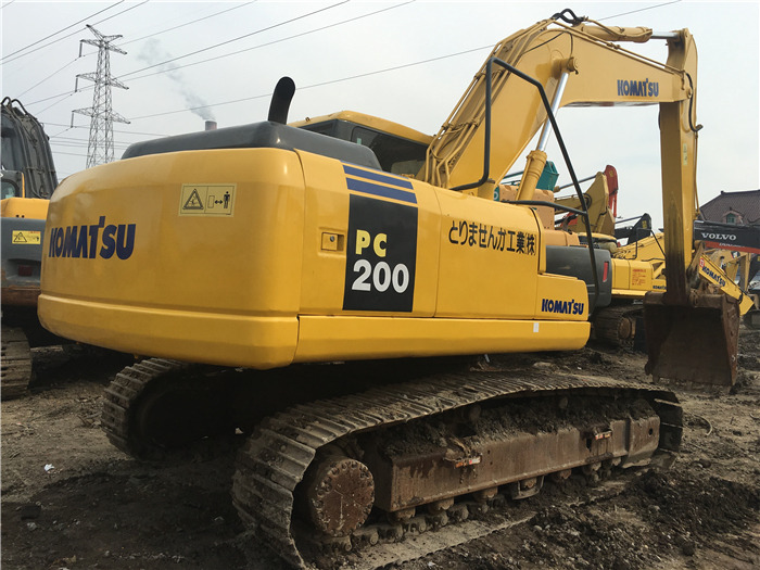 Komatsu PC200-7 excavator - Crawler excavator: picture 3 Komatsu PC200-7 excavator - Crawler excavator: picture 3