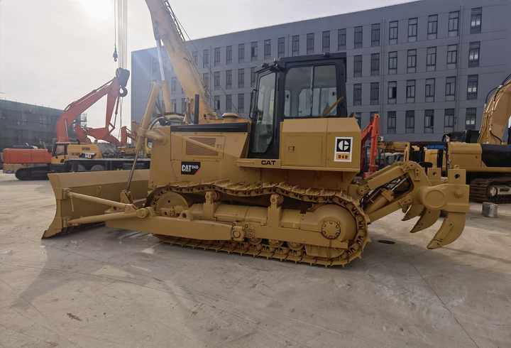Original Japan used cat bulldozer used cat d6d dozer cat d6 dozer bulldozer for sale - Bulldozer: picture 4 Original Japan used cat bulldozer used cat d6d dozer cat d6 dozer bulldozer for sale - Bulldozer: picture 4