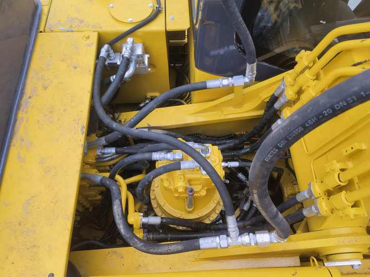 Crawler excavator Used Komatsu excavator PC220-8 second hand hydraulic crawler excavator PC400-7 for sale: picture 6