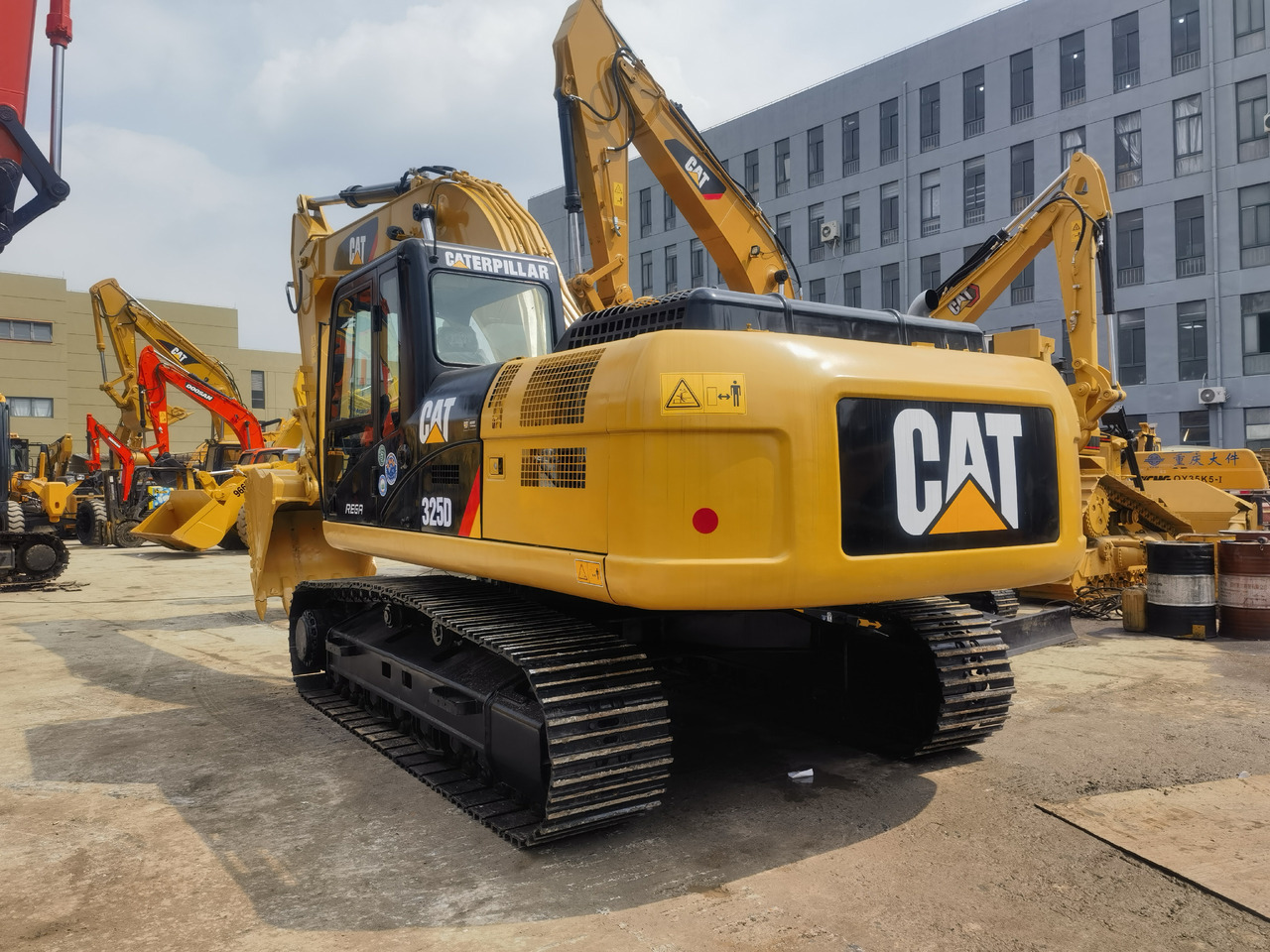 Cat325d excavators - Crawler excavator: picture 5 Cat325d excavators - Crawler excavator: picture 5
