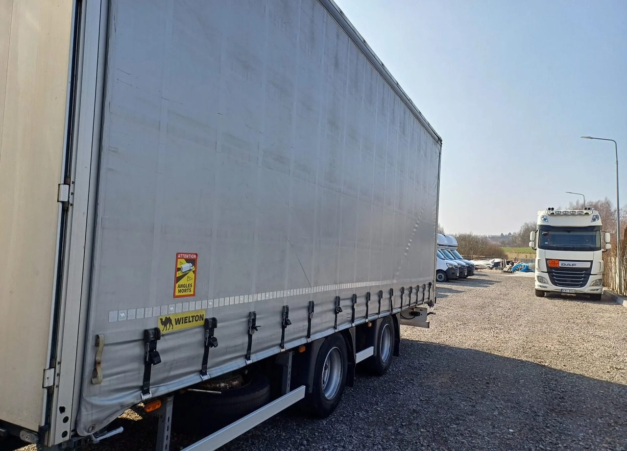 DAF XF 480 SUPER SPACE CAB / ZESTAW TANDEM PRZEJAZDOWY 120m3 - Curtainsider truck: picture 4 DAF XF 480 SUPER SPACE CAB / ZESTAW TANDEM PRZEJAZDOWY 120m3 - Curtainsider truck: picture 4