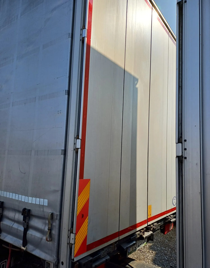 Curtainsider truck DAF XF 480 SUPER SPACE CAB / ZESTAW TANDEM PRZEJAZDOWY 120m3: picture 9