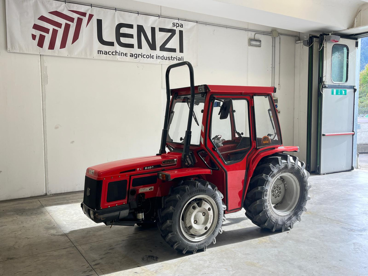 ANTONIO CARRARO TC 8400 F - Farm tractor: picture 2 ANTONIO CARRARO TC 8400 F - Farm tractor: picture 2