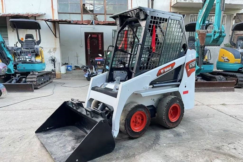 Bobcat S 70 - Skid steer loader: picture 1 Bobcat S 70 - Skid steer loader: picture 1