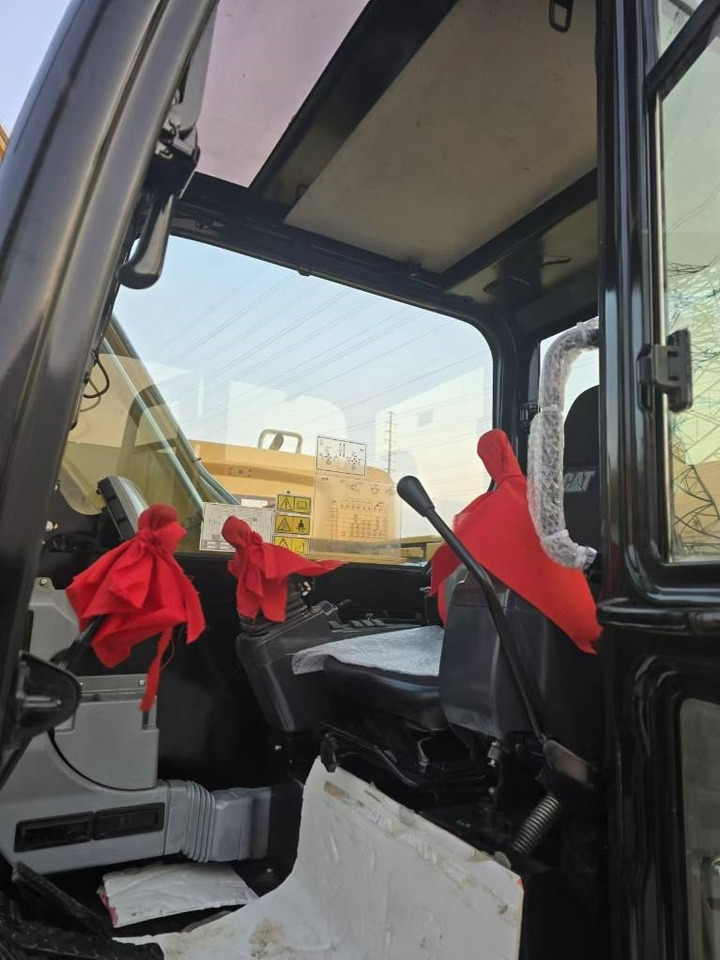 CAT 307 - Mini excavator: picture 2 CAT 307 - Mini excavator: picture 2