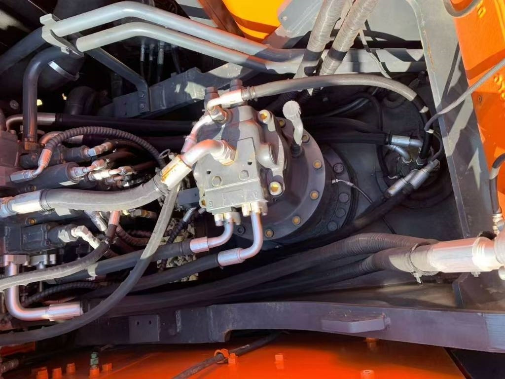 Doosan 300-7  - Crawler excavator: picture 2 Doosan 300-7  - Crawler excavator: picture 2